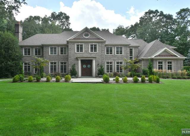 Property at 2 Alford Dr, Saddle River, NJ 07458, 6 beds, 7.5 baths