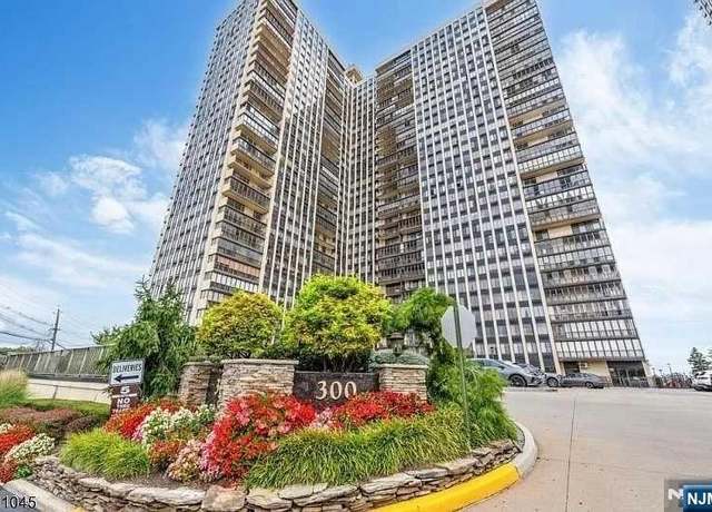 Property at 300 Winston Dr #1722, Cliffside Park, NJ 07010, 3 beds, 3 baths
