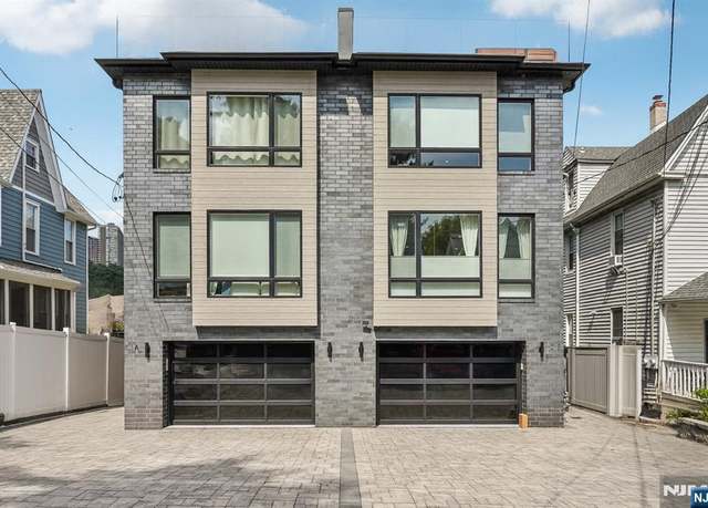 Property at 21 B Sterling Pl, Edgewater, NJ 07020, 4 beds, 4 baths