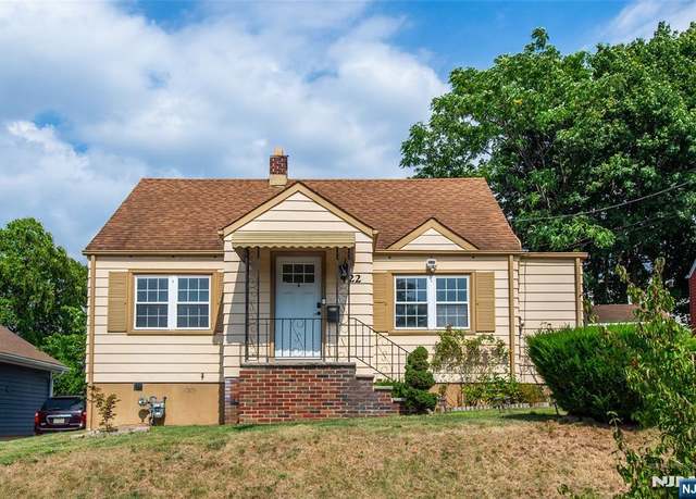 Property at 22 Northview Ter, Garfield, NJ 07026, 3 beds, 2 baths