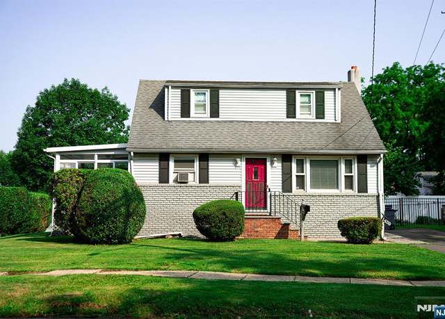 Property at 1457-1461 George St, Plainfield, NJ 07062, 4 beds, 1 bath