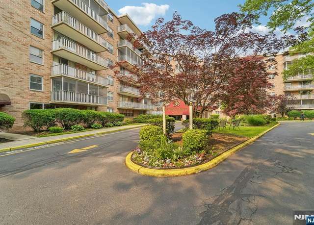 Property at 530 Valley Rd Unit 2D, Montclair, NJ 07043, 1 bed, 1 bath