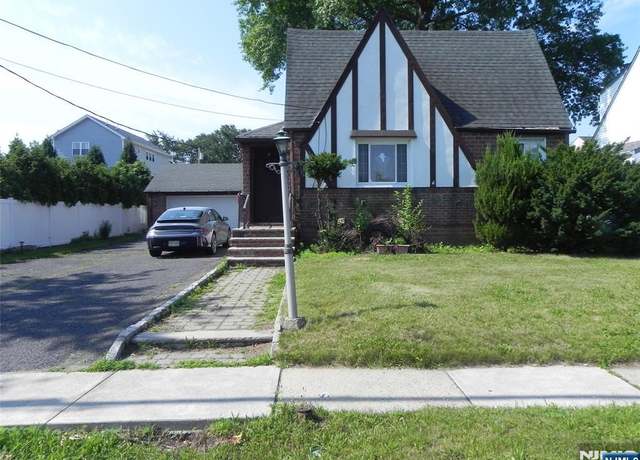 Property at 7 Lakeview Ave, Little Ferry, NJ 07643, 2 beds, 1 bath