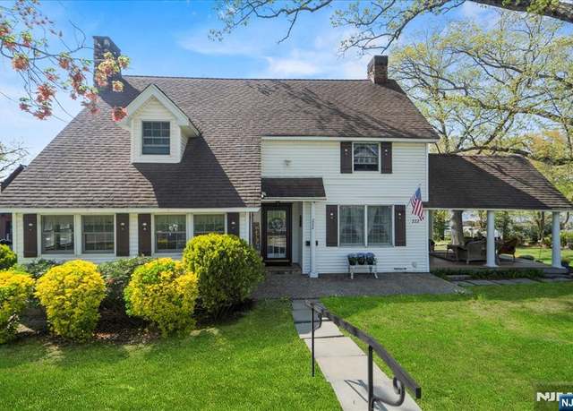 Property at 222 Long Pond Rd, West Milford, NJ 07421, 3 beds, 2.5 baths