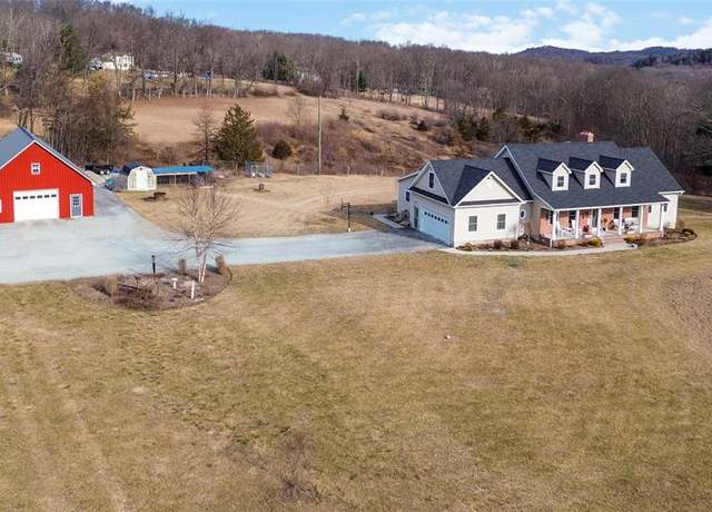 Property at 40 Lowe Rd, Sussex, NJ 07461, 4 beds, 2.5 baths