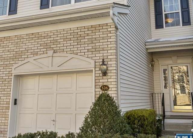 Property at 526 Coventry Dr #5027, Nutley, NJ 07110, 2 beds, 3.5 baths