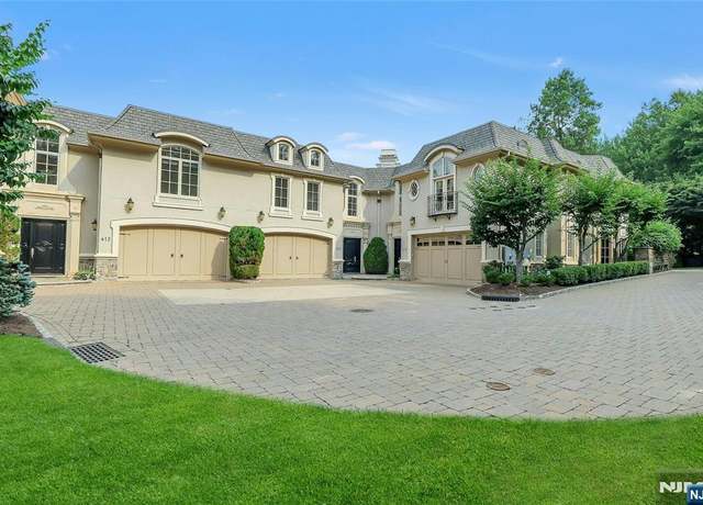 Property at 414 Bellaire Dr, Demarest, NJ 07627, 4 beds, 5 baths