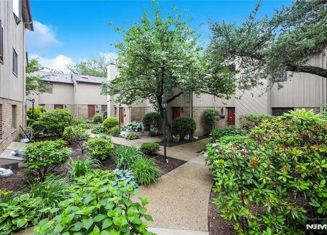 Property at 2171 Ellery Ave Unit A, Fort Lee, NJ 07024, 1 bed, 1 bath