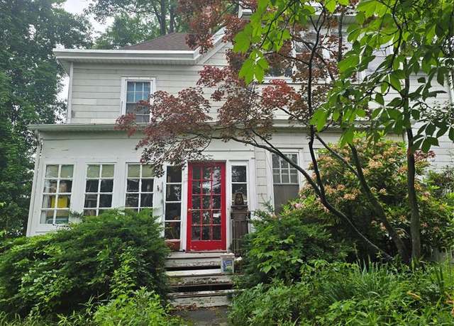 Property at 274 Kingsland St, Nutley, NJ 07110, 4 beds, 1.5 baths