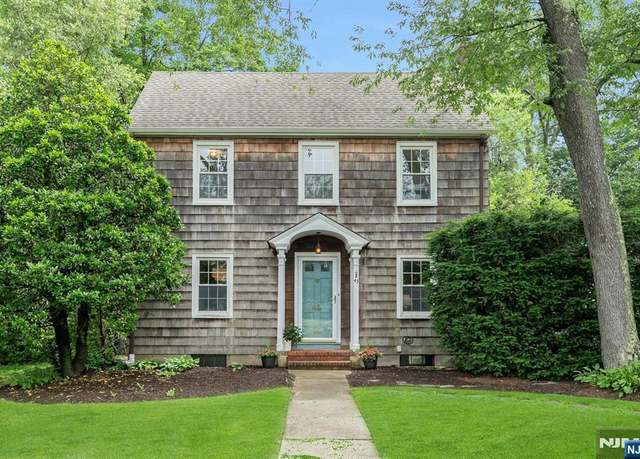 Property at 43 Essex Ave, Montclair, NJ 07042, 3 beds, 2 baths