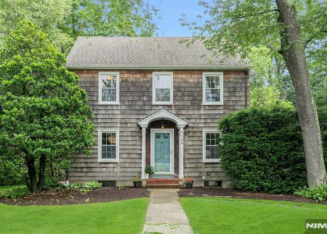 Property at 43 Essex Ave, Montclair, NJ 07042, 3 beds, 2 baths