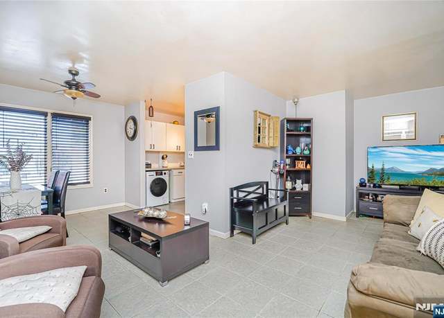 Property at 144 70th St Unit 1A, Guttenberg, NJ 07093, 1 bed, 1 bath