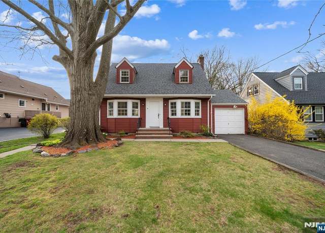 Property at 41 Lake St, Nutley, NJ 07110, 2 beds, 1 bath