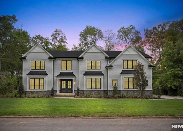 Property at 559 Stellman Dr, River Vale, NJ 07675, 6 beds, 5.5 baths
