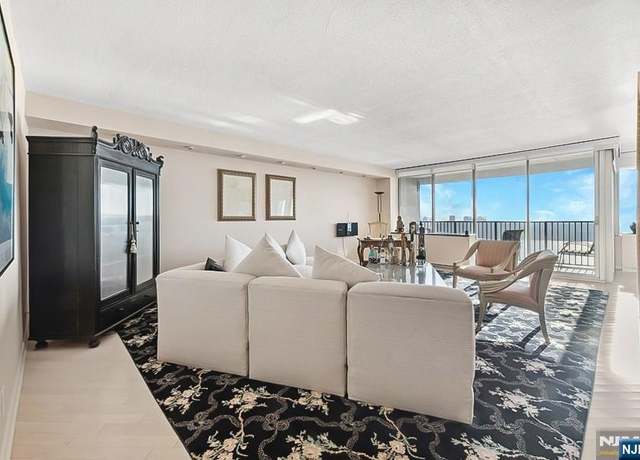 Property at 6 Horizon Rd #1801, Fort Lee, NJ 07024, 3 beds, 2.5 baths