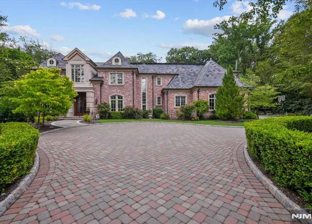 Property at 29 N Church Rd, Saddle River, NJ 07458, 6 beds, 7.5 baths