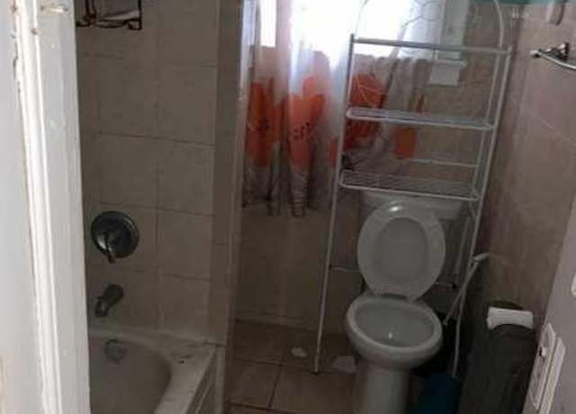 Property at 118 Cummings St, Irvington, NJ 07111, 3 beds, 2 baths