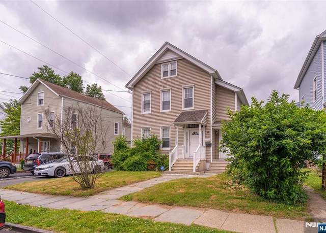 Property at 90 Thomas St, Bloomfield, NJ 07003, 5 beds, 2 baths