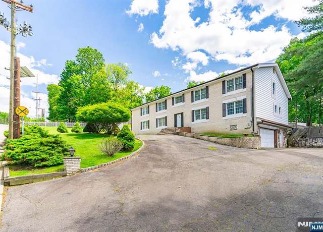 Property at 72 Francisco Ave, Little Falls, NJ 07424, 6 beds, 5.5 baths