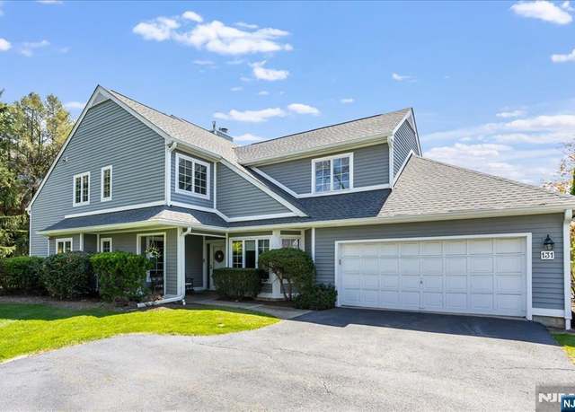 Property at 131 Ridge Dr, Montville Township, NJ 07045, 3 beds, 2.5 baths