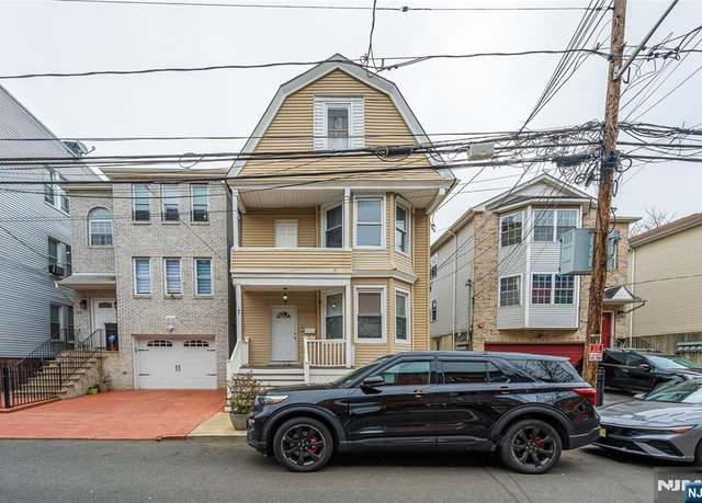 Property at 47 3rd St, Newark, NJ 07107, 8 beds, 3 baths