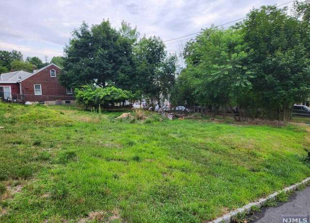 Property at 113 Hillcrest Ave, Woodland Park, NJ 07424