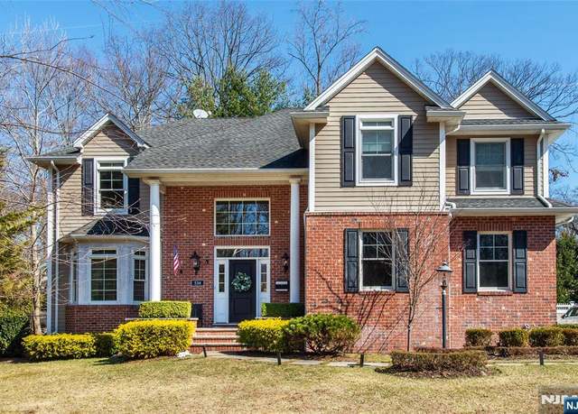 Property at 534 Hughes St, Northvale, NJ 07647, 4 beds, 4.5 baths