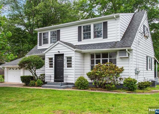 Property at 34 Emerson Rd, Westwood, NJ 07675, 4 beds, 2 baths