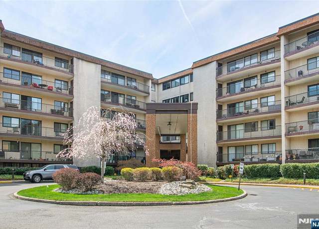 Property at 521 S Piermont Ave Unit 410A, River Vale, NJ 07675, 1 bed, 1.5 baths