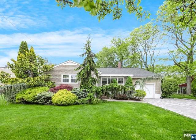 Property at 556 Boulevard, New Milford, NJ 07646, 4 beds, 3 baths