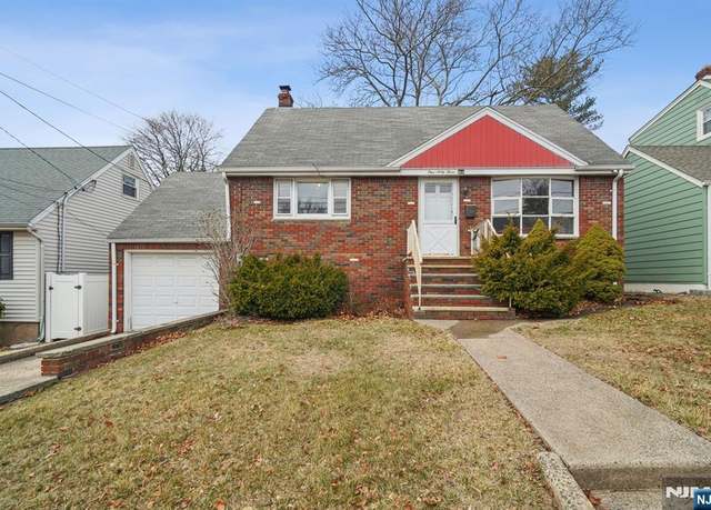 Property at 163 Kent St, Hackensack, NJ 07601, 3 beds, 3 baths