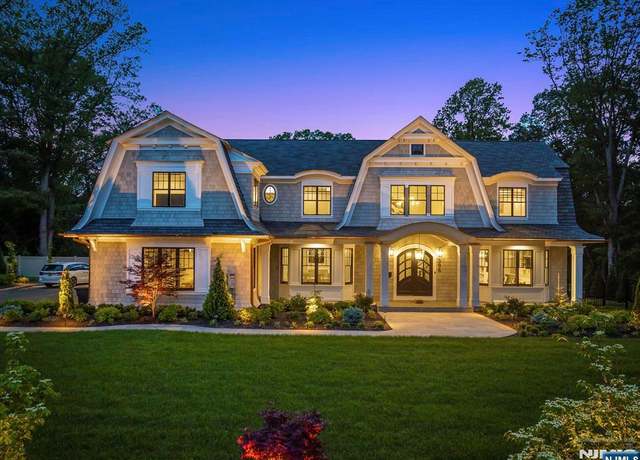 Property at 396 Knollwood Rd, Ridgewood, NJ 07450, 6 beds, 7.5 baths