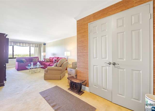 Property at 307 Prospect Ave Unit 11G, Hackensack, NJ 07601, 1 bed, 1 bath