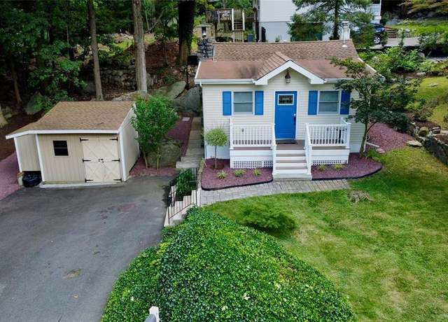 Property at 37 Highland Rd, Bloomingdale, NJ 07403, 1 bed, 1.5 baths