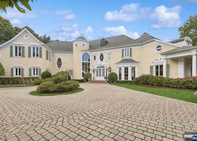 Property at 106 Greenfield Hl, Franklin Lakes, NJ 07417, 6 beds, 7 baths
