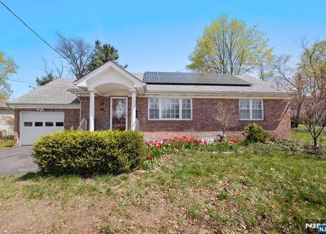 Property at 35 E Ridgewood Ave, Paramus, NJ 07652, 3 beds, 3 baths