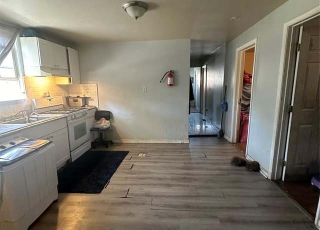 Property at 76-78 Lafayette St, Paterson, NJ 07501, 7 beds, 3 baths