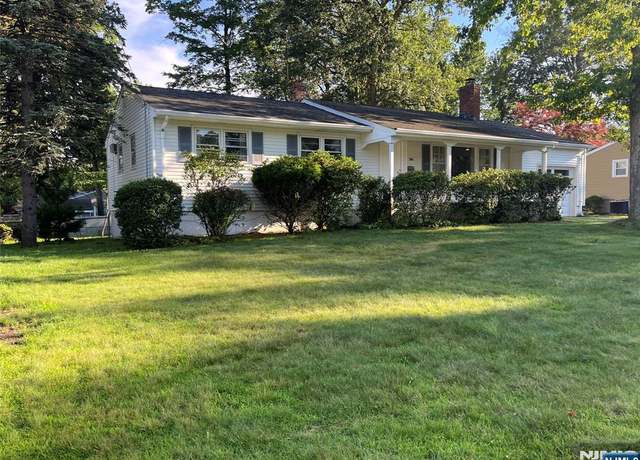 Property at 244 Capri Ter, Park Ridge, NJ 07656, 3 beds, 1.5 baths