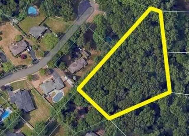 Property at 828 Pascack Rd, Paramus, NJ 07652
