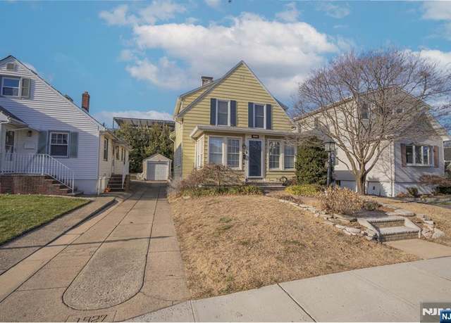 Property at 215 10th St, Wood Ridge, NJ 07075, 3 beds, 1 bath