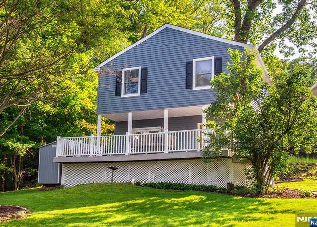 Property at 15 Mason St, Jefferson Township, NJ 07849, 2 beds, 1 bath