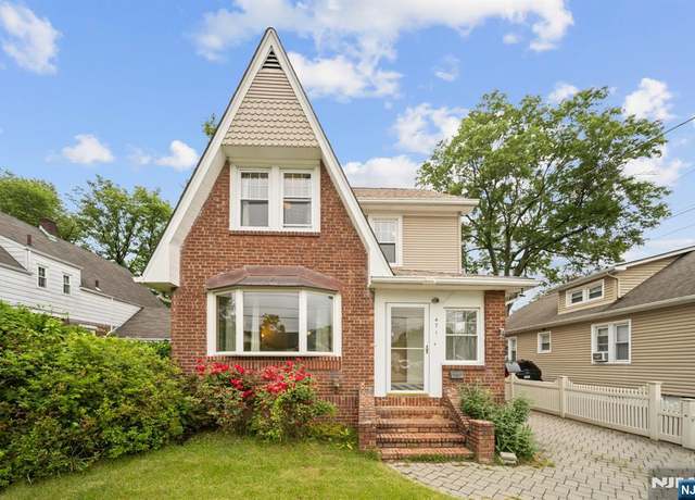 Property at 471 Elizabeth St, New Milford, NJ 07646, 3 beds, 2 baths