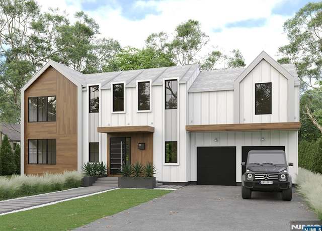 Property at 23 Cherry Ct, Cresskill, NJ 07626, 6 beds, 4.5 baths