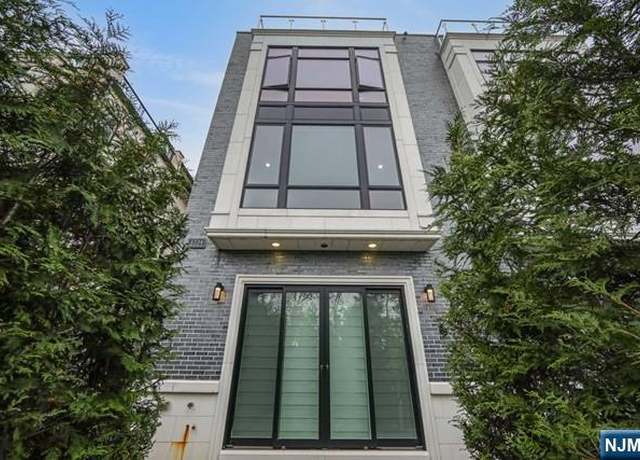 Property at 1234 River Rd, Edgewater, NJ 07020, 4 beds, 4 baths
