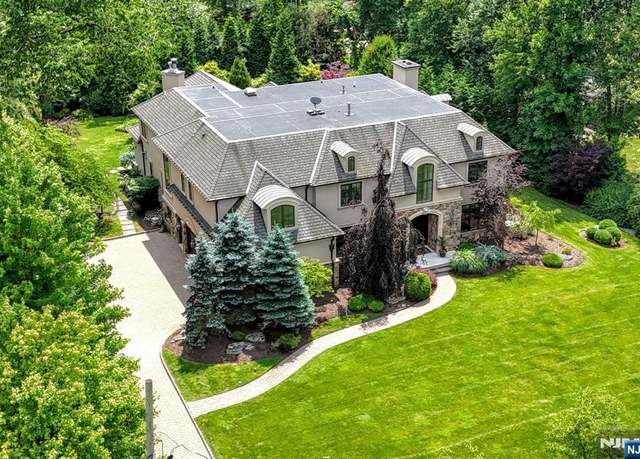 Property at 70 Oak Dr, Upper Saddle River, NJ 07458, 6 beds, 7.5 baths