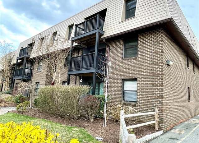 Property at 570 North, Fort Lee, NJ 07024, 1 bed, 1 bath