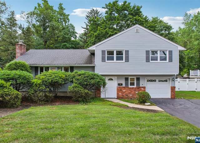 Property at 649 Donna Ct, River Vale, NJ 07675, 3 beds, 1.5 baths