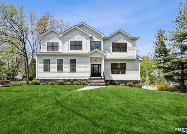 Property at 265 Park Ave, North Caldwell, NJ 07006, 5 beds, 4.5 baths
