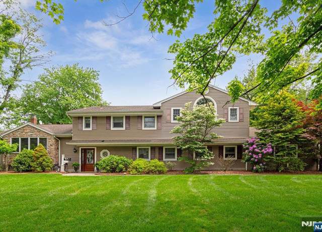 Property at 446 Victor Way, Wyckoff, NJ 07481, 5 beds, 4 baths