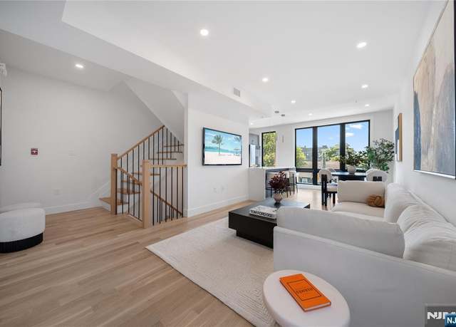 Property at 28 Beacon Ave #3, Jersey City, NJ 07306, 3 beds, 2 baths